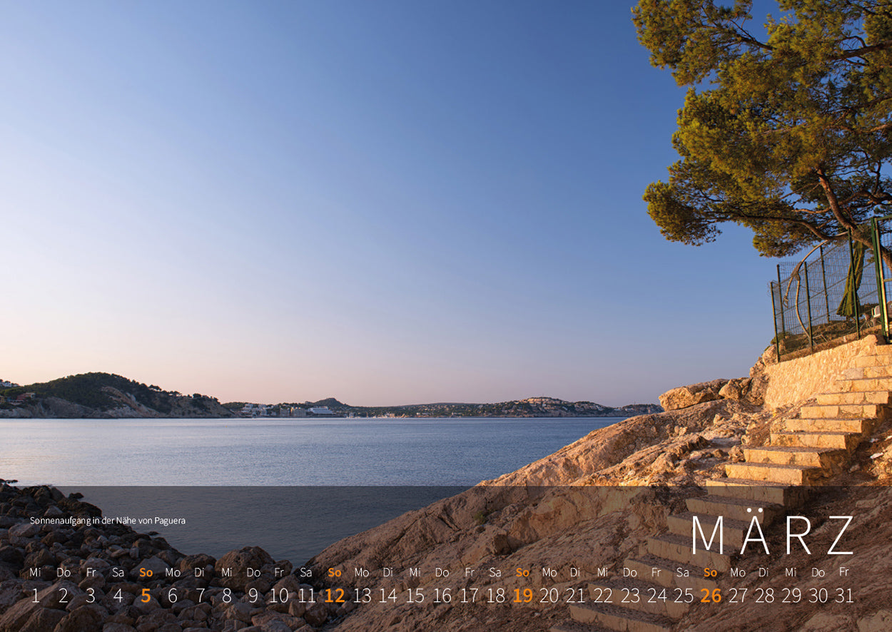 Mallorca Kalender 2023 - Motiv März: Sonnenaufgang bei Paguera